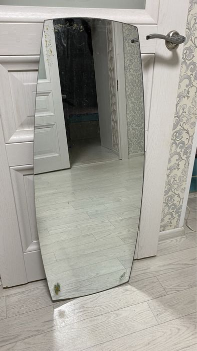 Зеркало- айна отличная сост