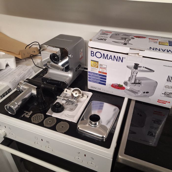 Месомелачка Bomann 1200W - нова неизползвана