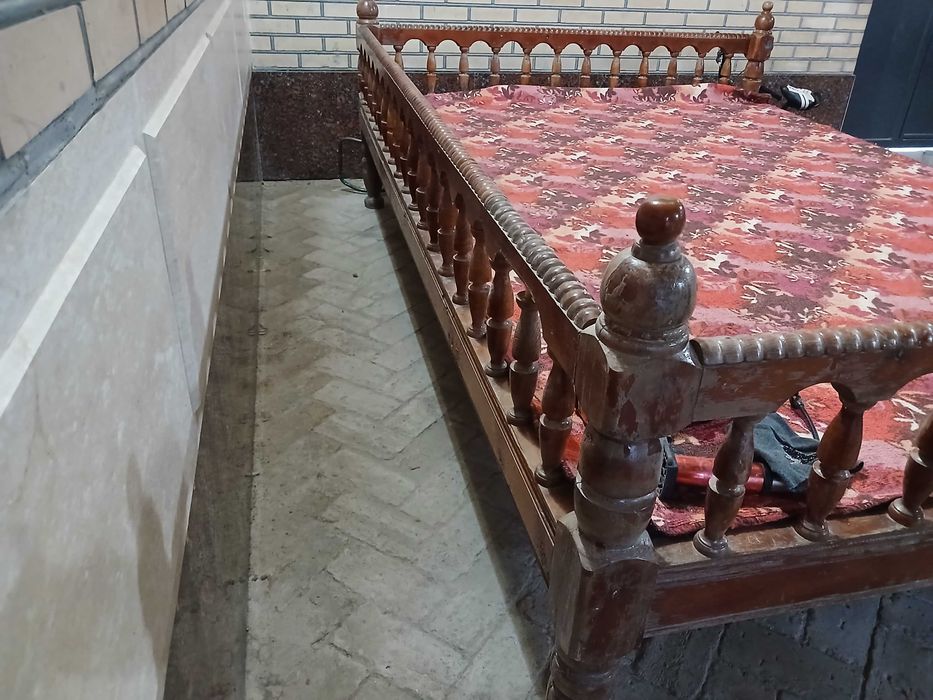 Кровать. Тапчан б/у