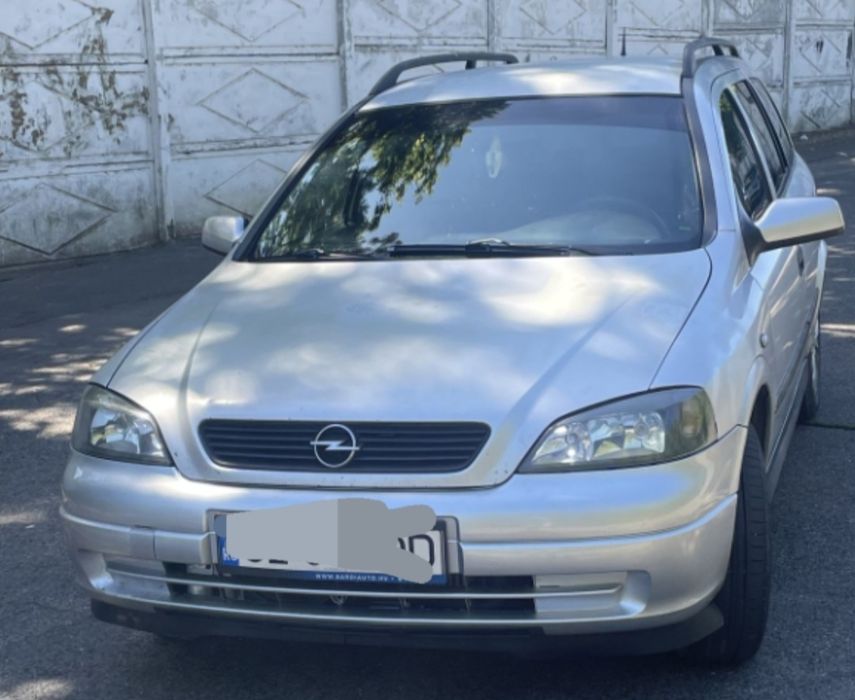 Inchiriez auto- pret mic