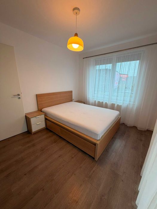 Inchiriez Apartament