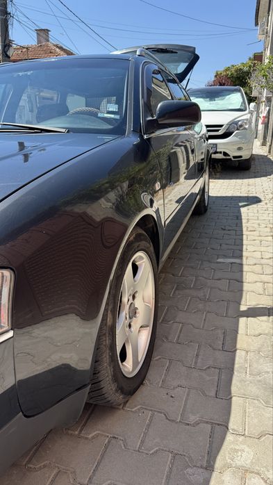 Продавам Audi A6