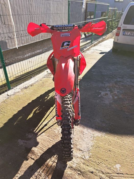 Dezmembrez Honda crf 450 2007