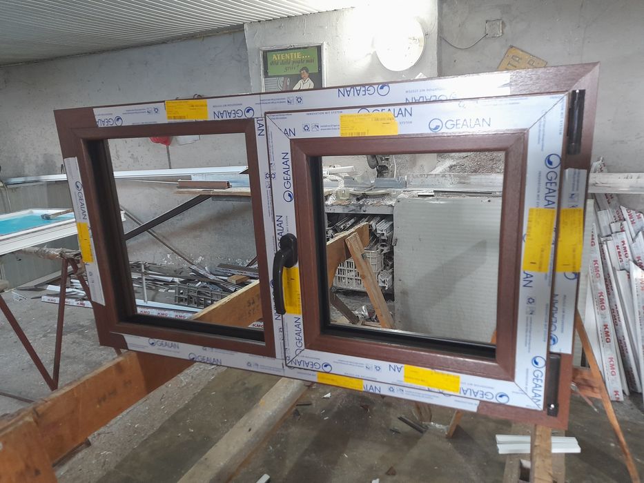 Tamplarie PVC cu geam termopan