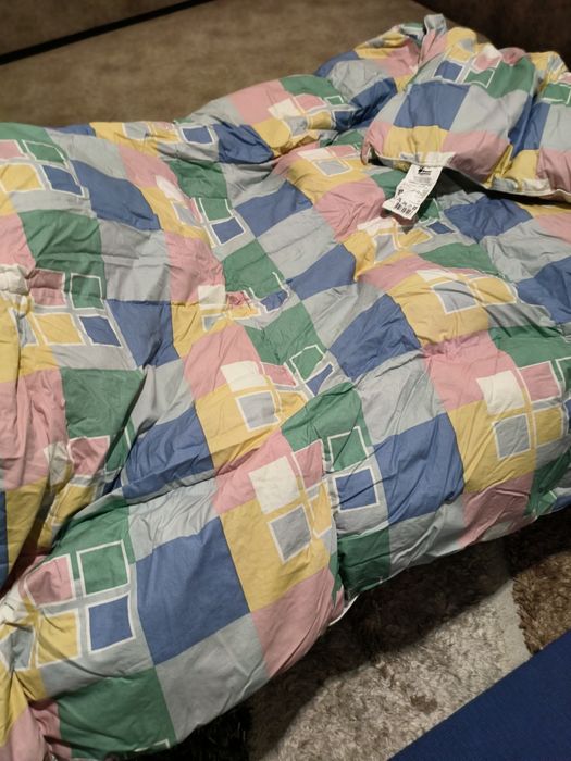 Одеяла пуховые.продам