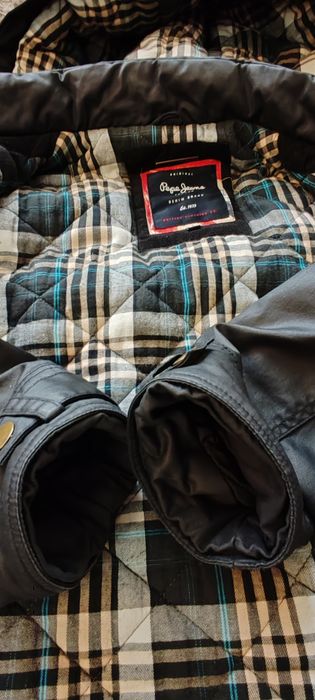 Geaca ,haina PEPE JEANS mărimea M - Superbă  !