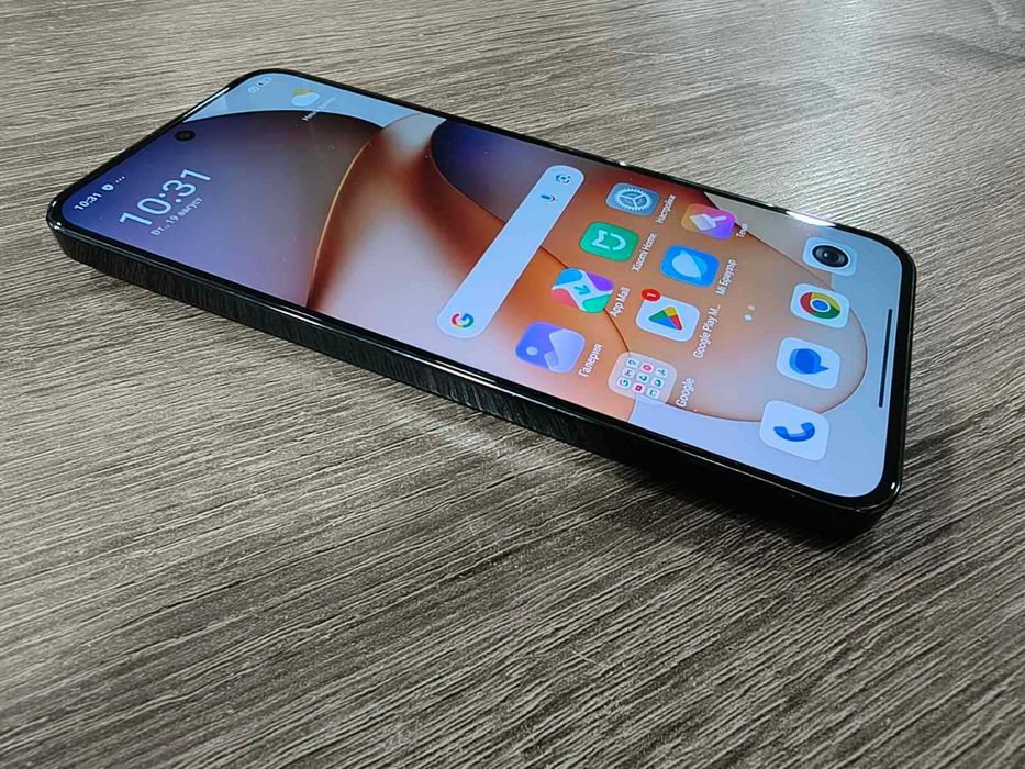 Телефон Xiaomi 13 256gb/8gb