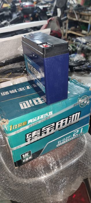 Акумулятор электро скутерга сотилади