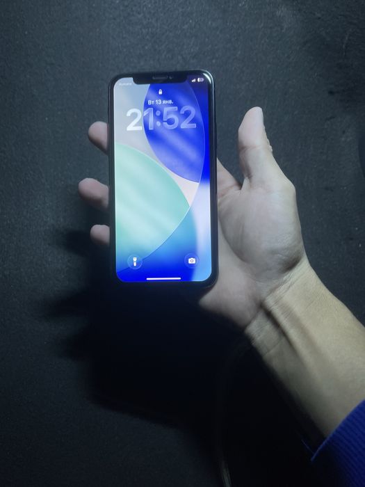 Iphone 11 pro sotiladi srochna