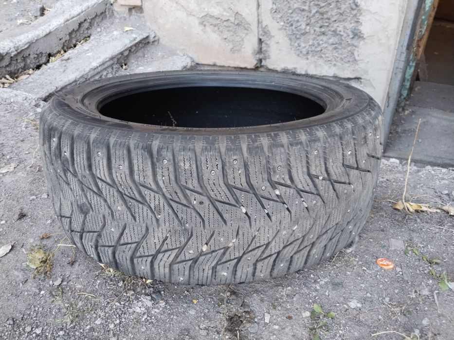 Резина R 17 235/45
