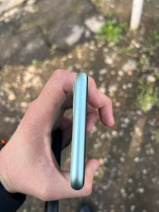 Айфон 11/128/сатылады срочно