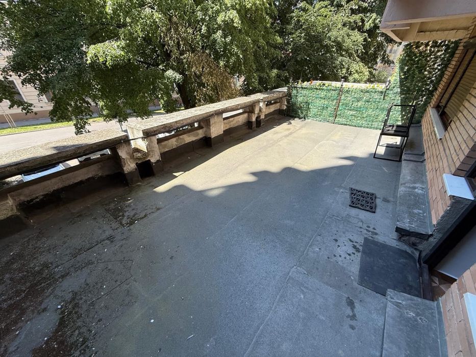 Ofer spre închiriere Apartament / Studio Ultracentral