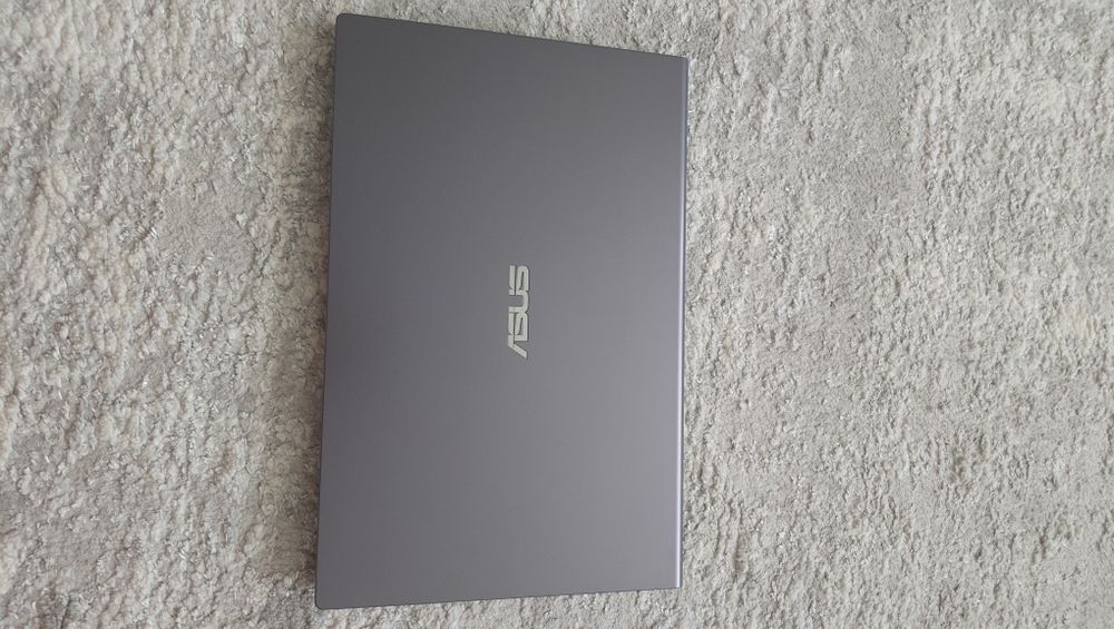 Vând laptop ASUS VivoBook X509FB-EJ034