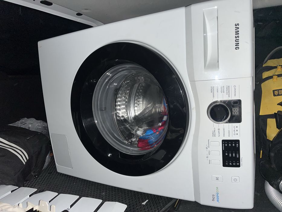 Продам стираную машину