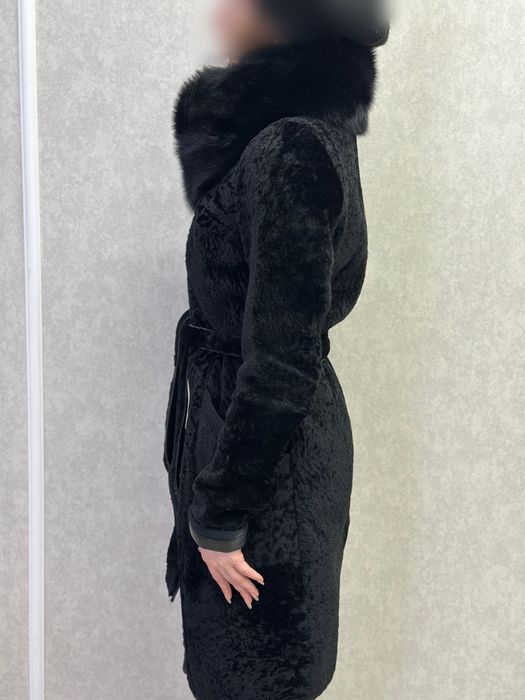 Продам шубу натуральную