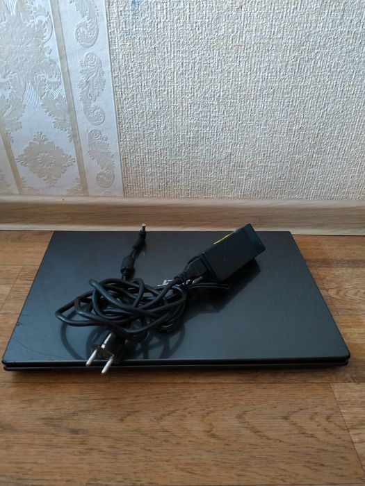 Ноутбук Acer на запчасти