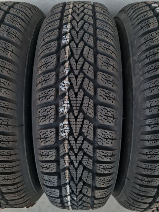 Нови зимни гуми 4 броя DUNLOP WinterResponse2 165 70 R14
