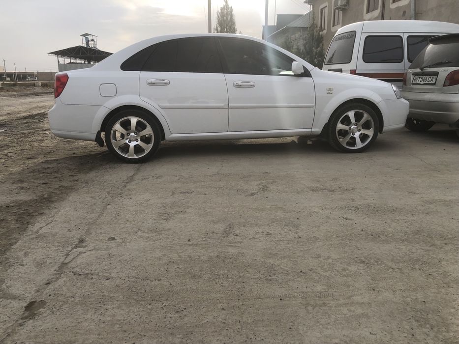 Продам Ласетти 1.8 автомат