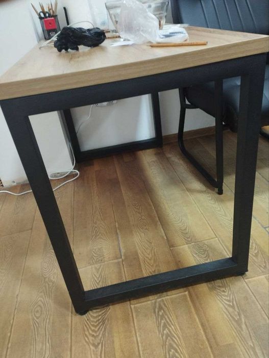 Продаю офисную мебель