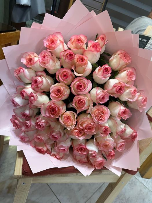 51 роза — ерекше сыйлық