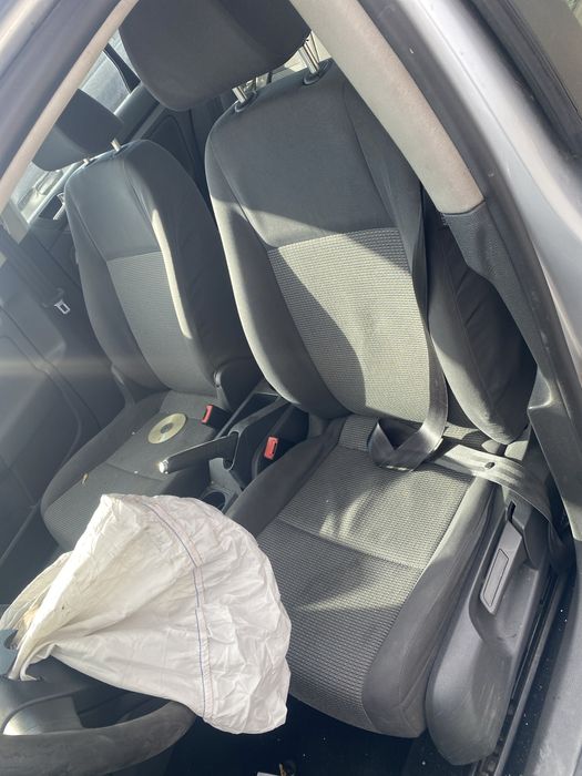 Фолксваген джета 1.9TDI 105кс автоматик на части