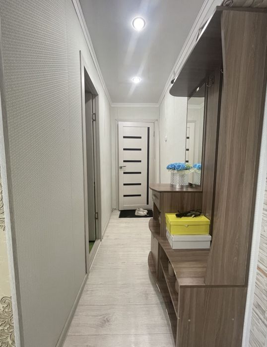 Сдам 2х комн квартиру