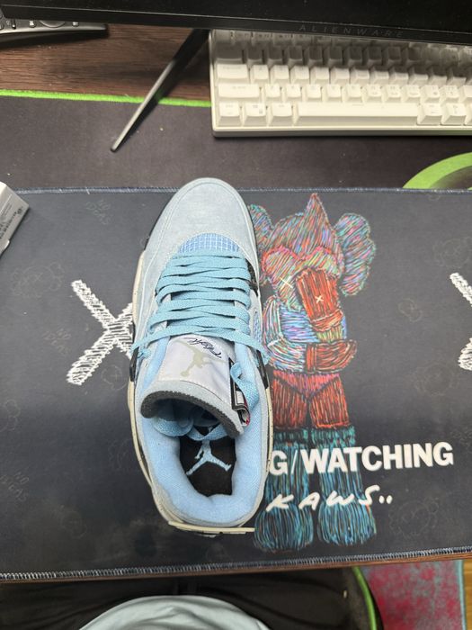 Air Jordan 4 University Blue