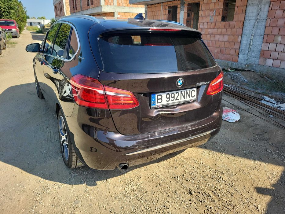 BMW seria 2 225xe hibrid an 2017 avariat