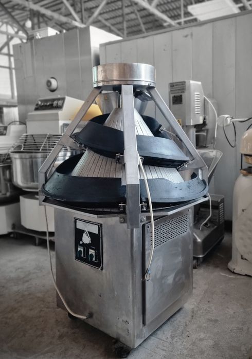 Un elak, meshkal okrugditel,testodlitel