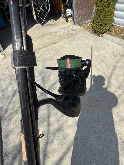 Combo feeder. Okuma blak 4000 plus lanseta okuma black 3.66 60-120g