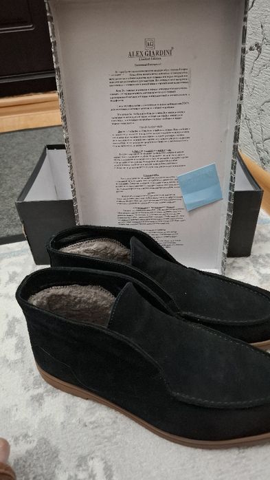 Продам зимнию обувь