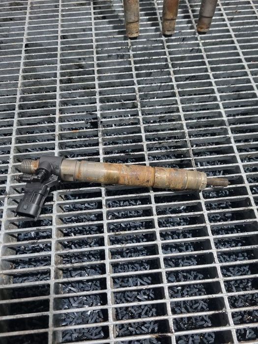 Injector Citroen C - Crosser 2.2 D 2007 - 2012 156CP 4HN Euro5 (1364) Diesel 0445115025