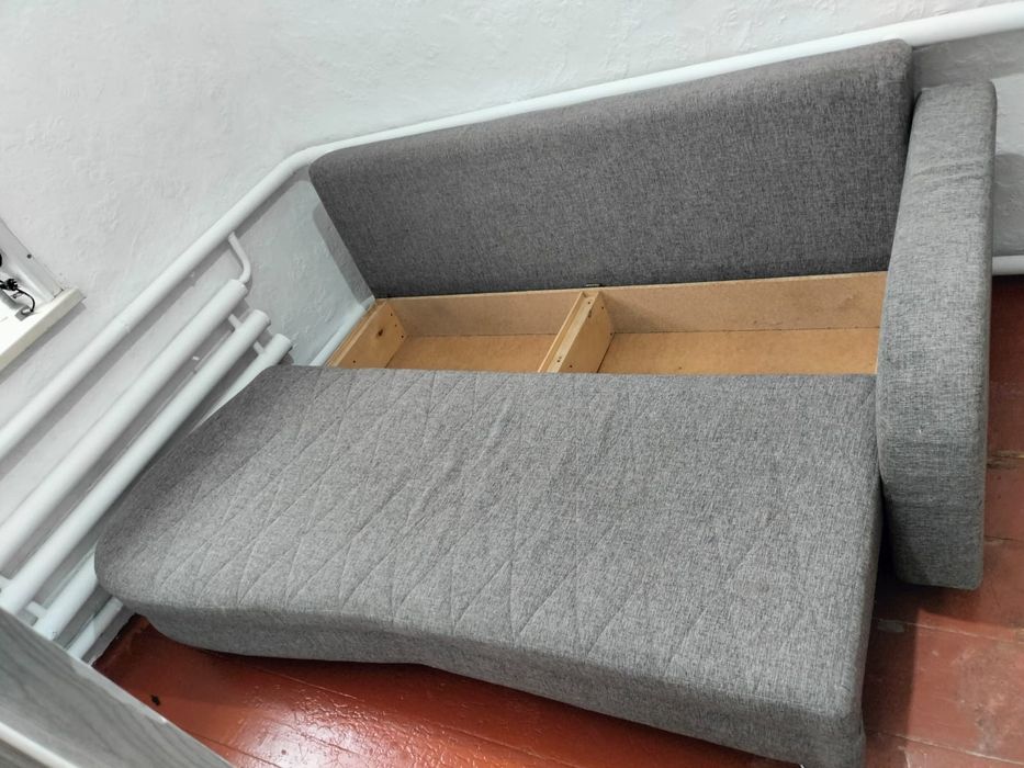 Диван в отличном состоянии