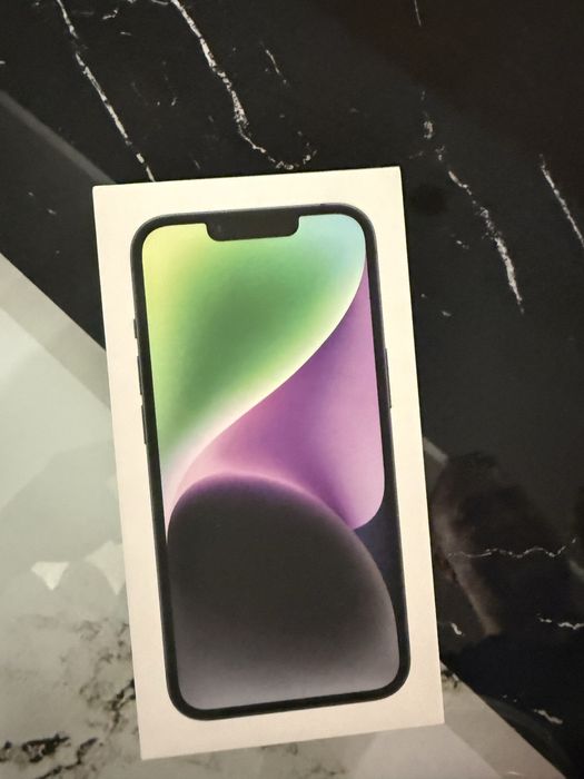 Iphone 14 тъмно син 128gb