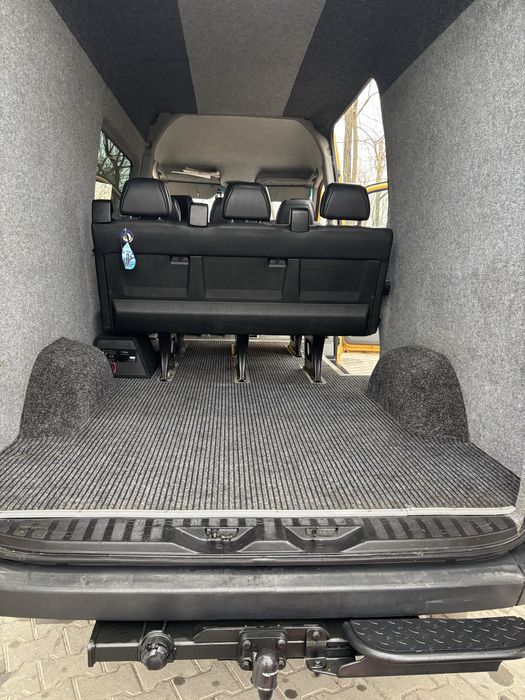 Vand Mercedes Sprinter 319 motor 3.0 cdi 9 locuri 190 cp