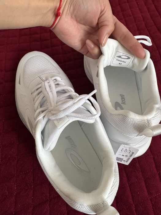 Кросовки новые, мужские.