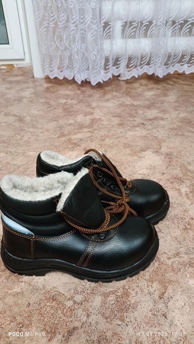 Рабочие ботинки, зимние