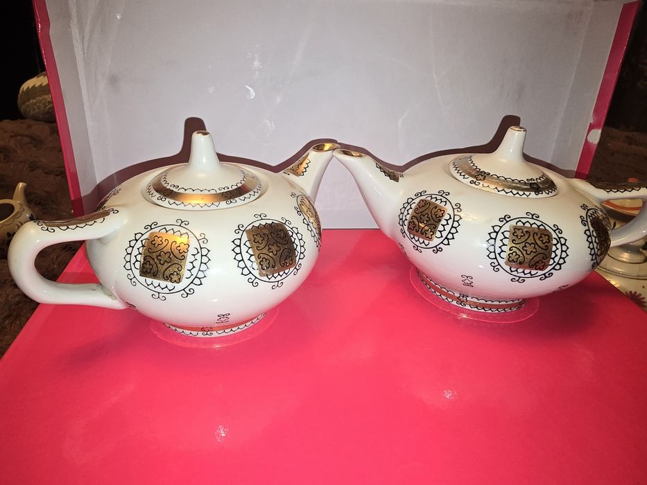 сувенирные чайнички