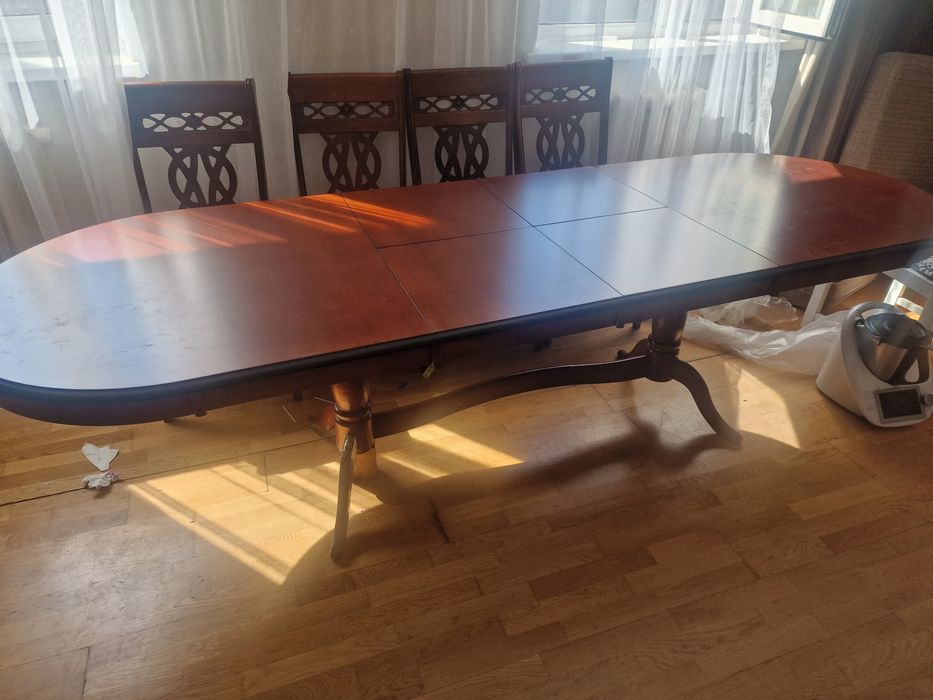 Продам стол и стулья, чистое дерево, Малайзия