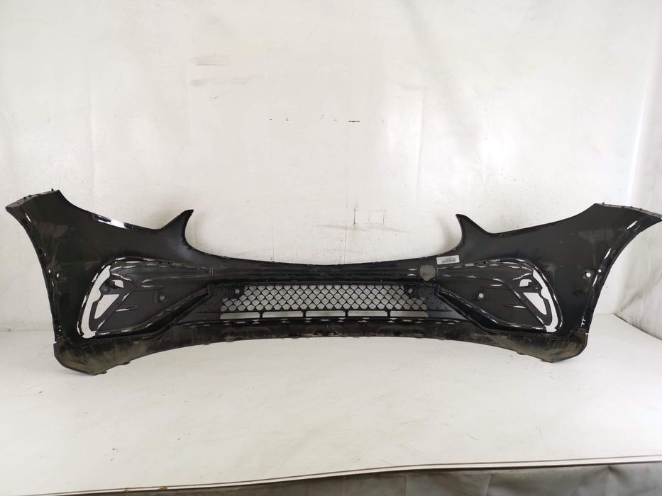 Предна броня Мерцедес-Бенц ГЛЦ / Mercedes-Benz GLC Оригинална, в добро