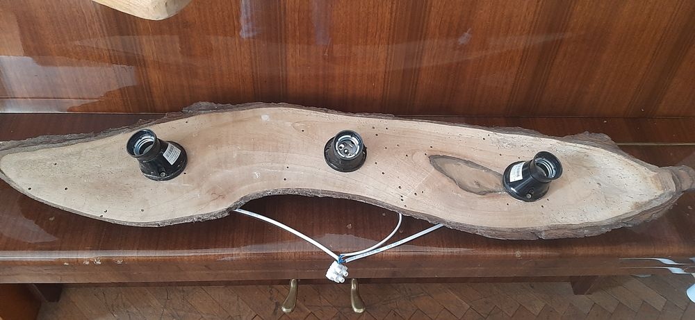 Дървен лампион с 3