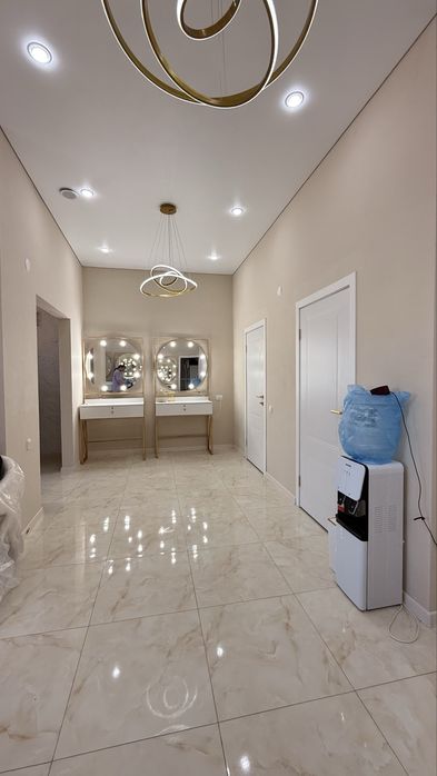 Место сдается для маникюра