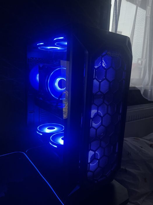 Pc gaming conponente in descriere !