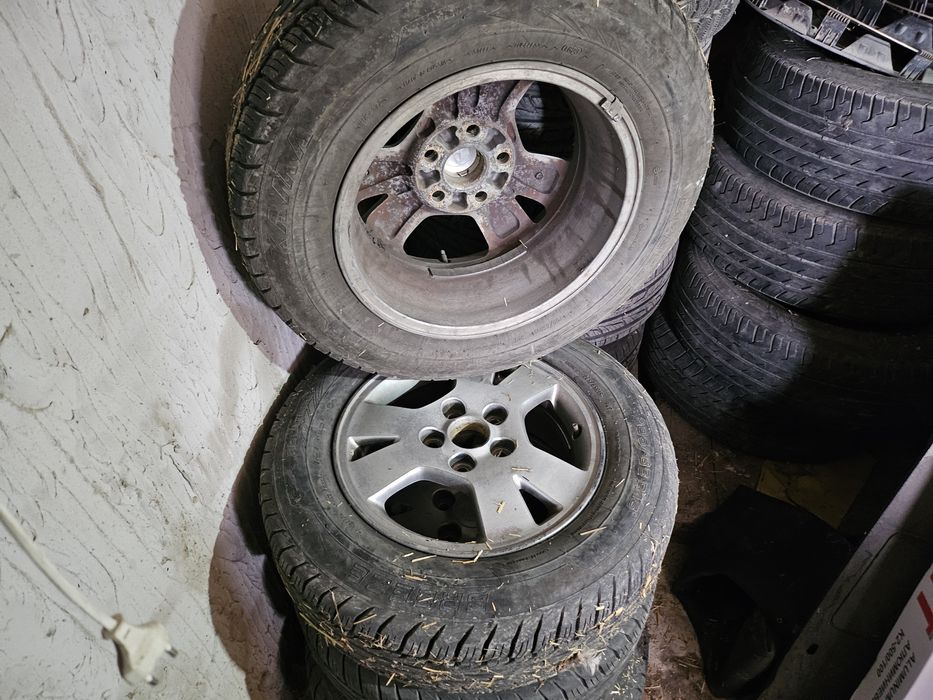 Toyota r15 4 штуки