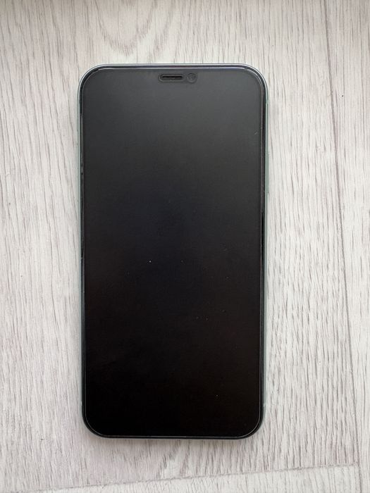 Продается iPhone 11 64gb