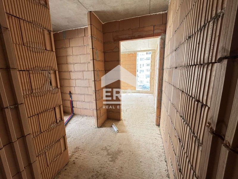 Ексклузивно! Акт 14! Апартамент с три спални за продажба в "CODE VAR
