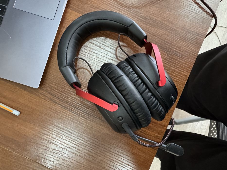 Наушники HyperX Cloud 3