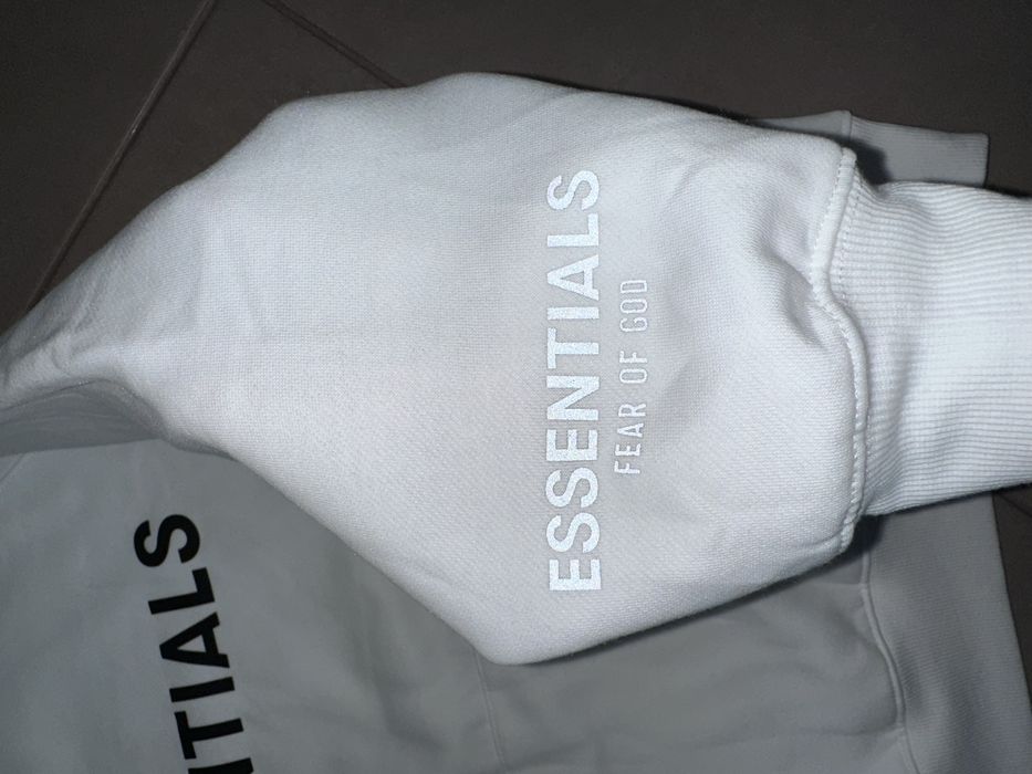 Hanorac Essentials Alb