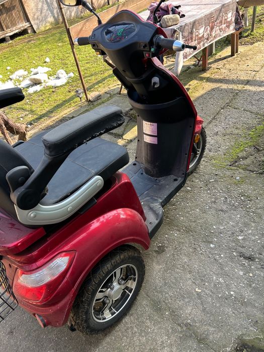 Scuter electric de vânzare