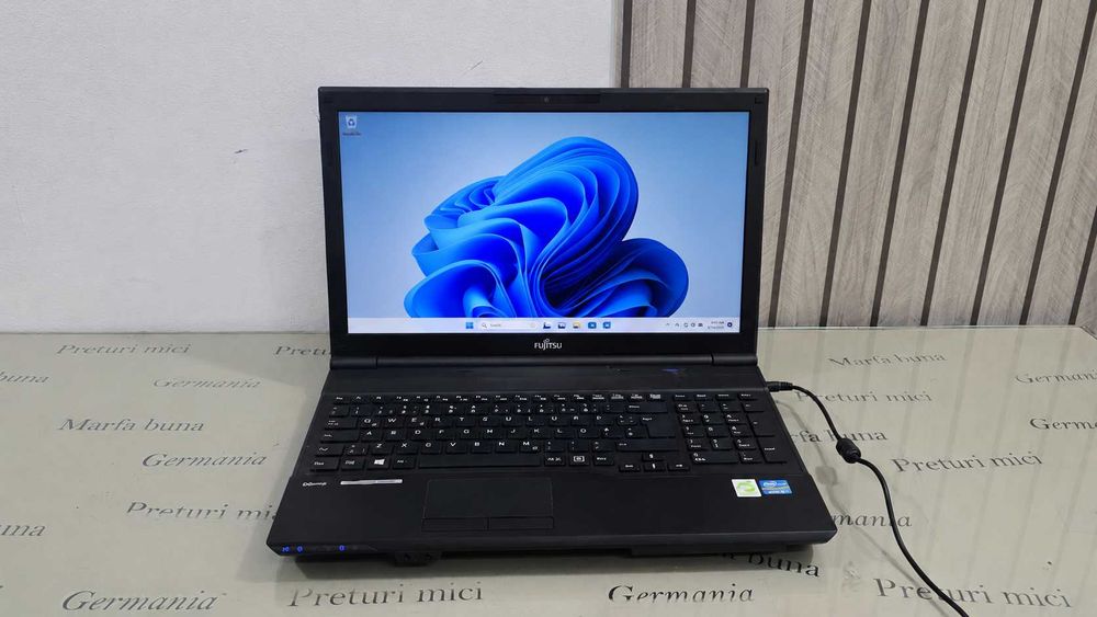 fujitsu lifebook second hand si noi de vanzare • Anunturi • OLX.ro